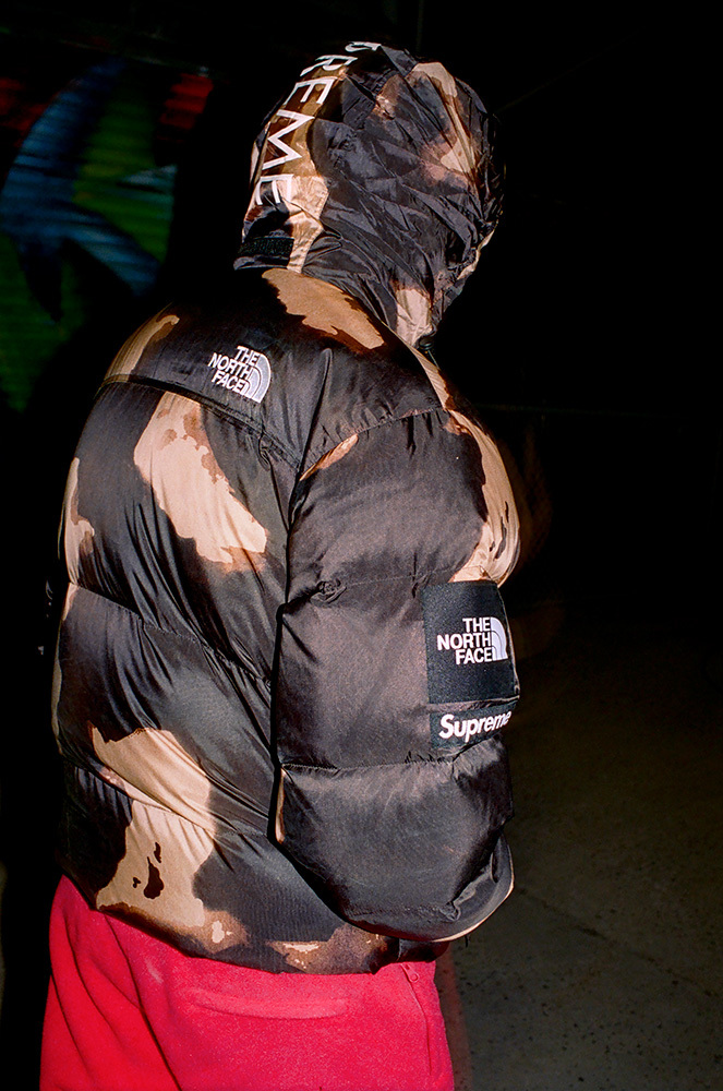 supreme The north face Bleached Nuptseシュプノース